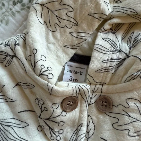 Carter's Kids Bundle - 3 Months - Picture 5 of 14